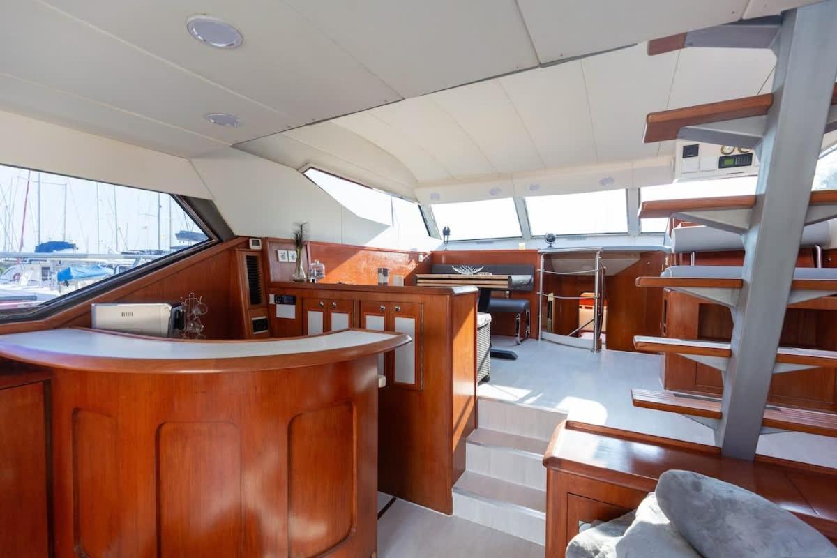 Yacht Evasion La Rochelle - Bateau Insolite Экстерьер фото